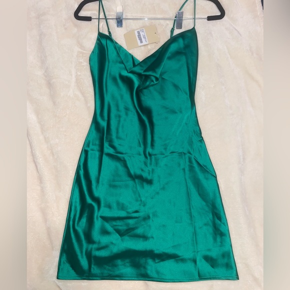 Meshki Tabitha Cowl Neck Mini Dress Emerald Green - Picture 4 of 11